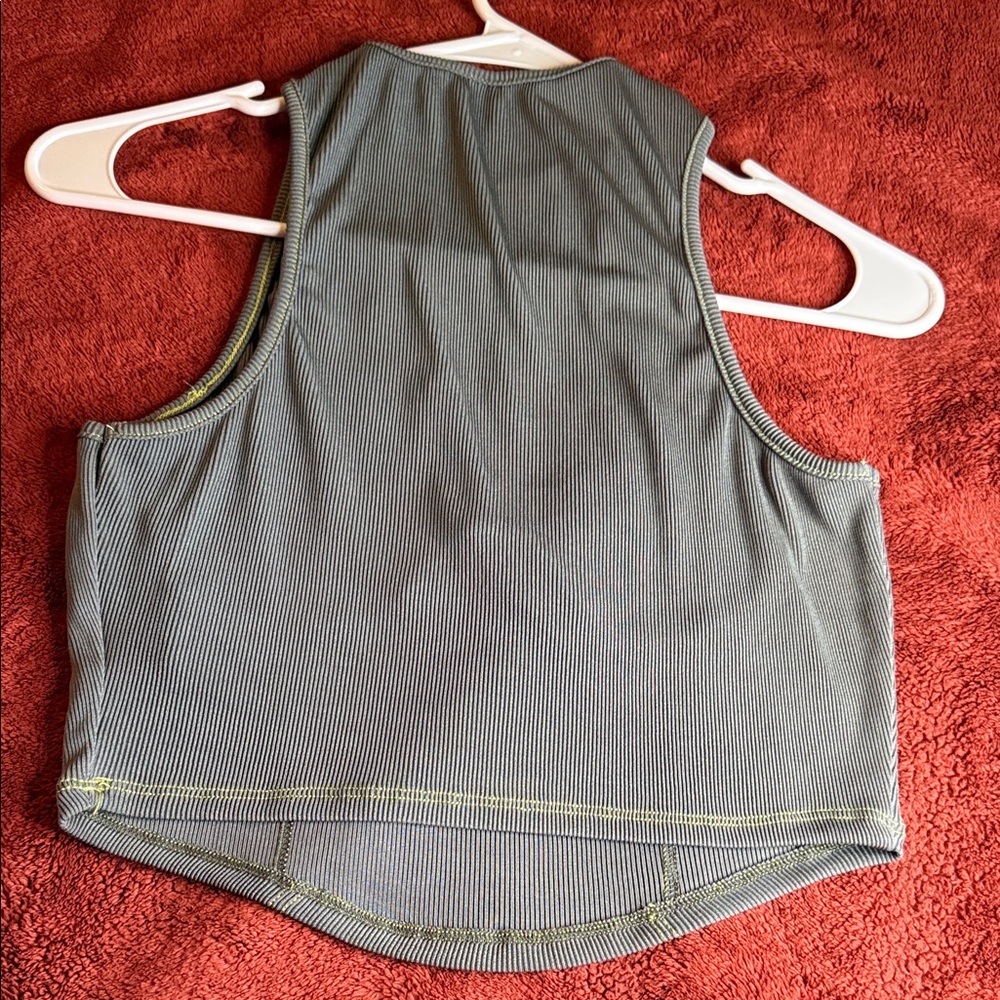 SHEIN Gray Ribbed Top - Picture 3 of 5